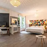 Vila D'architecte Avec Piscine Chauffee Et Borne De Recharge, Parfaite Pour Des En Famille - Fr-1-791-4 Soorts-Hossegor